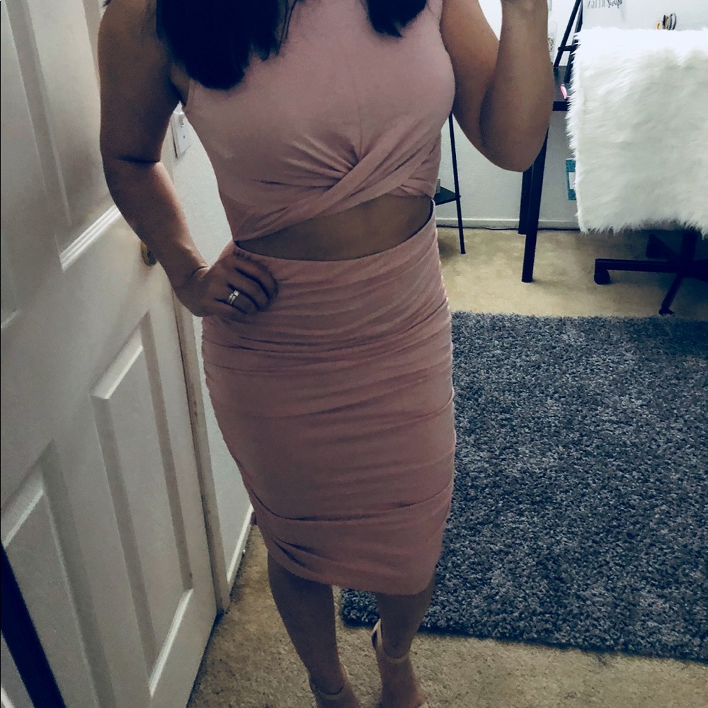 (LAST S) Be Mine Ruched Bodycon Dress - Picture 3 of 6